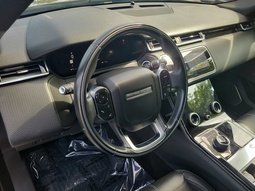 Used 2018 Land Rover Range Rover Velar R-Dynamic SE AWD/4WD image 23