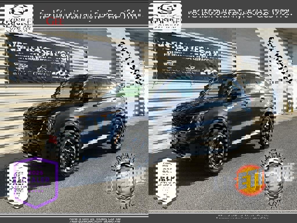 New 2025 Kia Sorento S w/ Panoramic Sunroof Package