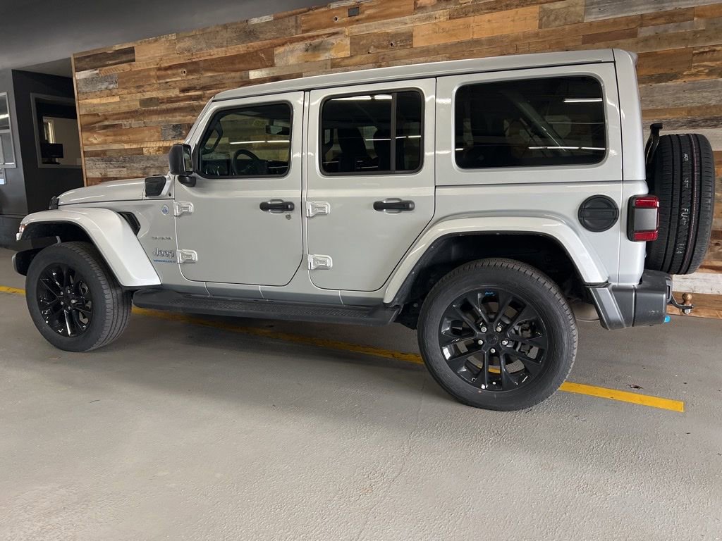 Used 2023 Jeep Wrangler Sahara 4xe image 6