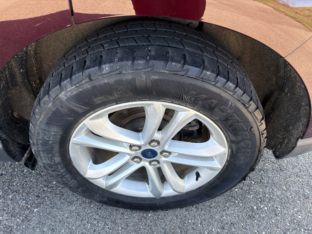 Used 2020 Ford Edge SEL w/ Convenience Package image 10