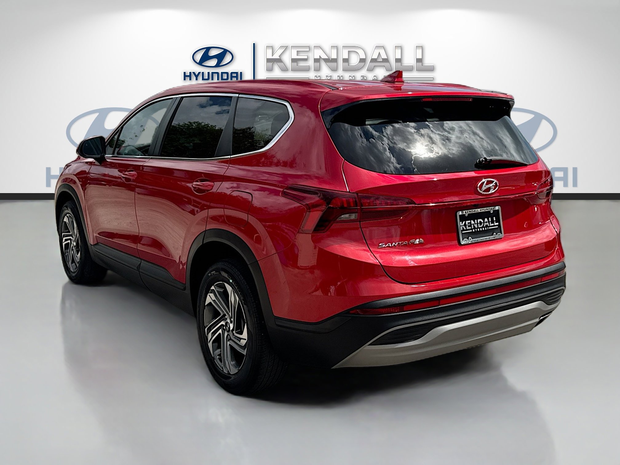 Used 2023 Hyundai Santa Fe SE image 4