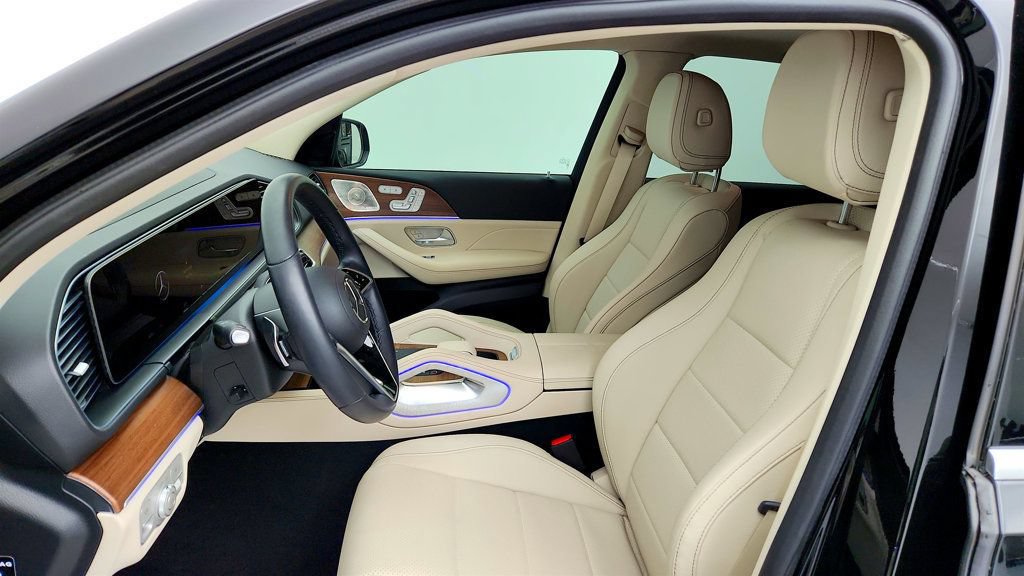 Used 2025 Mercedes-Benz GLE 450e 4MATIC image 19