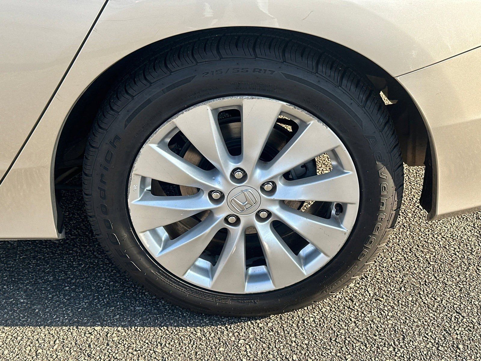 Used 2015 Honda Accord EX-L image 19