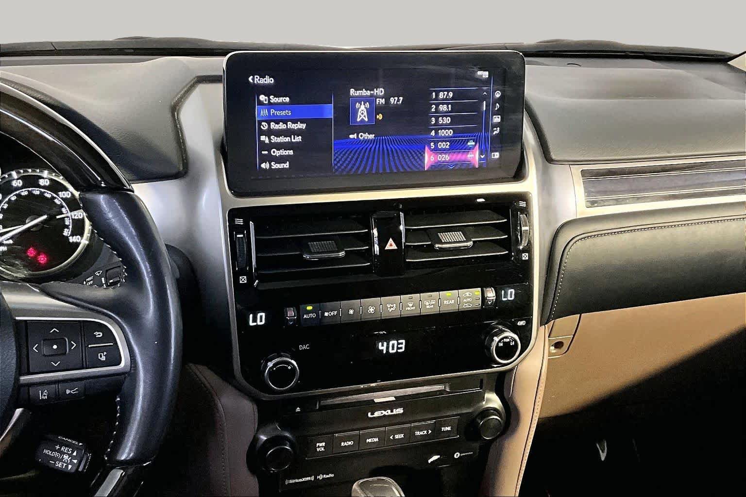 Used 2023 Lexus GX 460 Premium w/ Premium Package AWD/4WD image 7