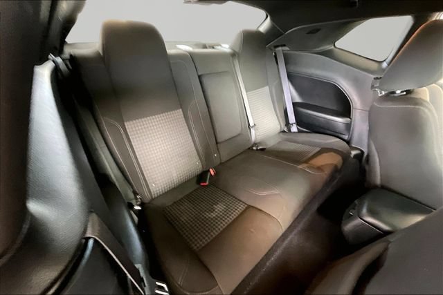 Used 2020 Dodge Challenger SXT RWD image 17