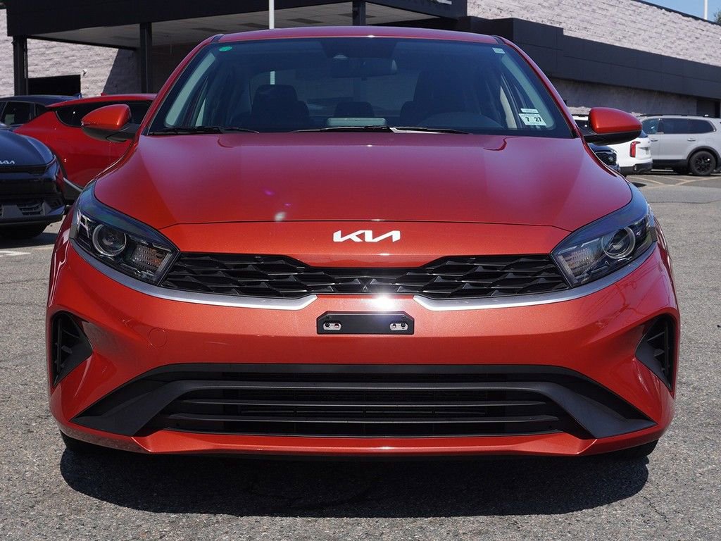 Used 2022 Kia Forte LXS image 9