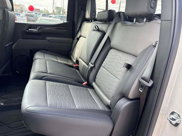 New 2026 Chevrolet Silverado 1500 ZR2 image 7