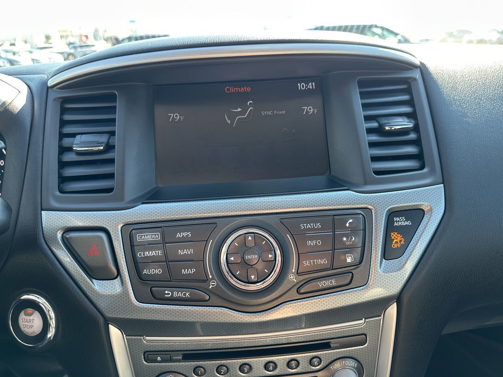 Used 2019 Nissan Pathfinder SL AWD/4WD image 59