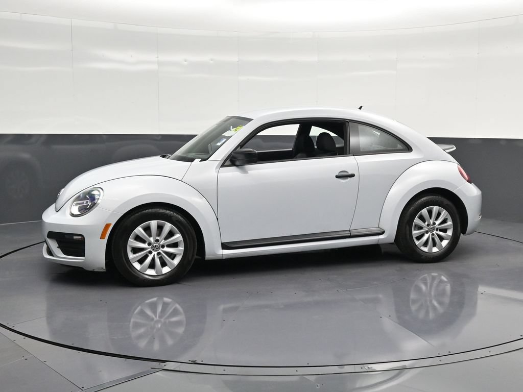 Used 2017 Volkswagen Beetle 1.8T S FWD image 7