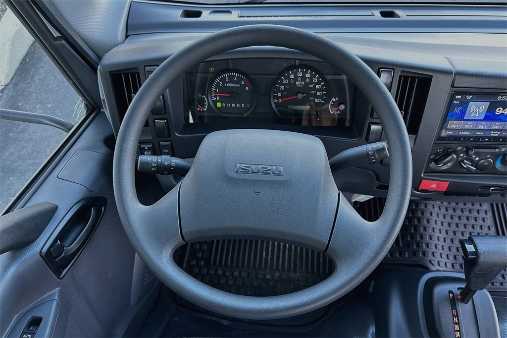 Used 2024 Isuzu NPR image 11
