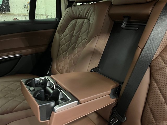 New 2026 BMW X7 xDrive40i w/ Premium Package image 30
