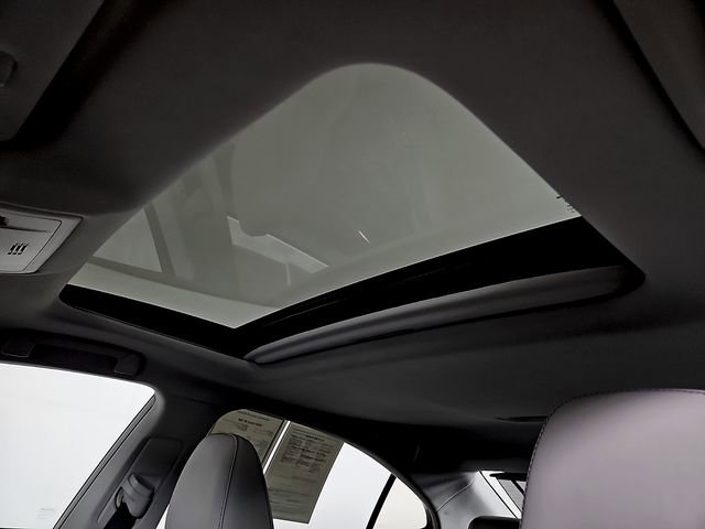 Used 2018 Lexus ES 350 w/ Luxury Package w/Wood Trim FWD image 15