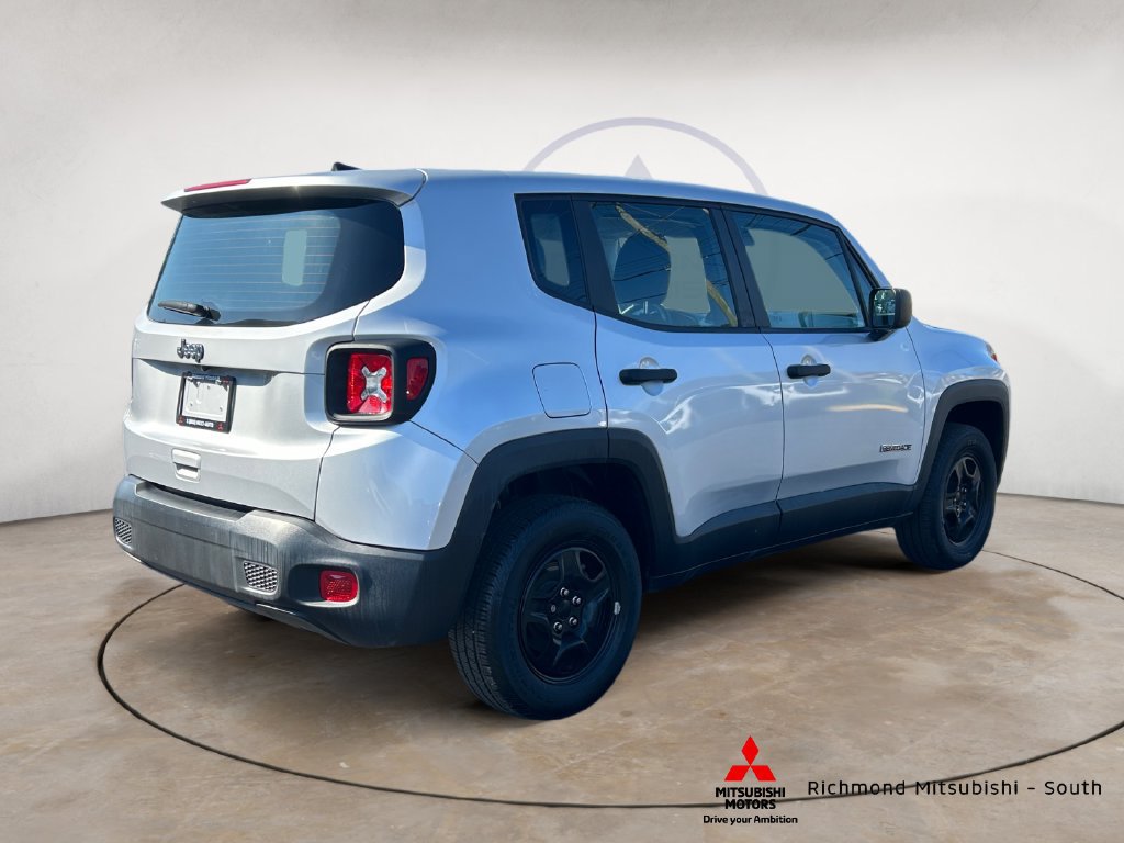 Used 2021 Jeep Renegade Sport AWD/4WD image 3