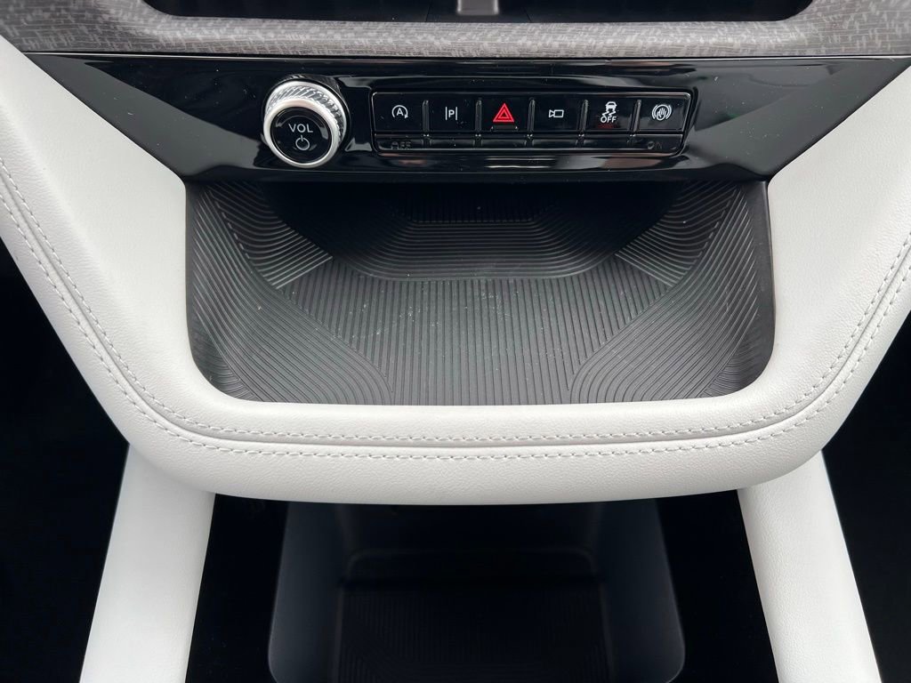 New 2026 Ford Explorer Platinum w/ LUX Leather Package image 27