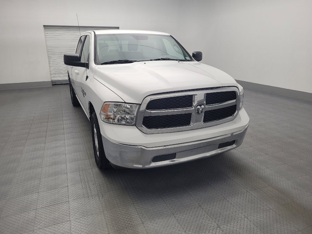 Used 2019 RAM 1500 Classic SLT image 14