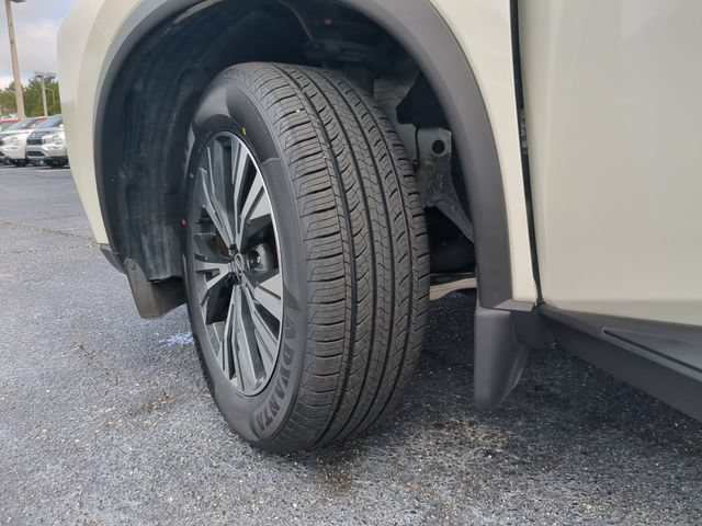 Used 2023 Nissan Rogue SV w/ SV Premium B Package FWD image 38