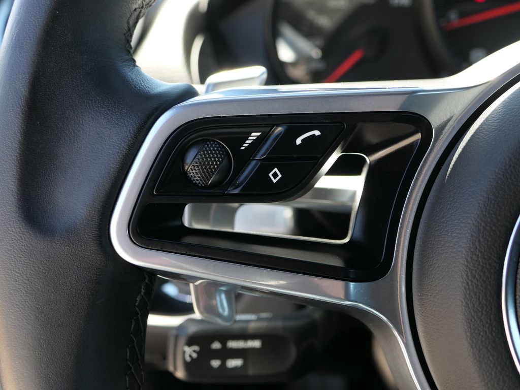 Used 2024 Porsche 718 Boxster RWD image 14