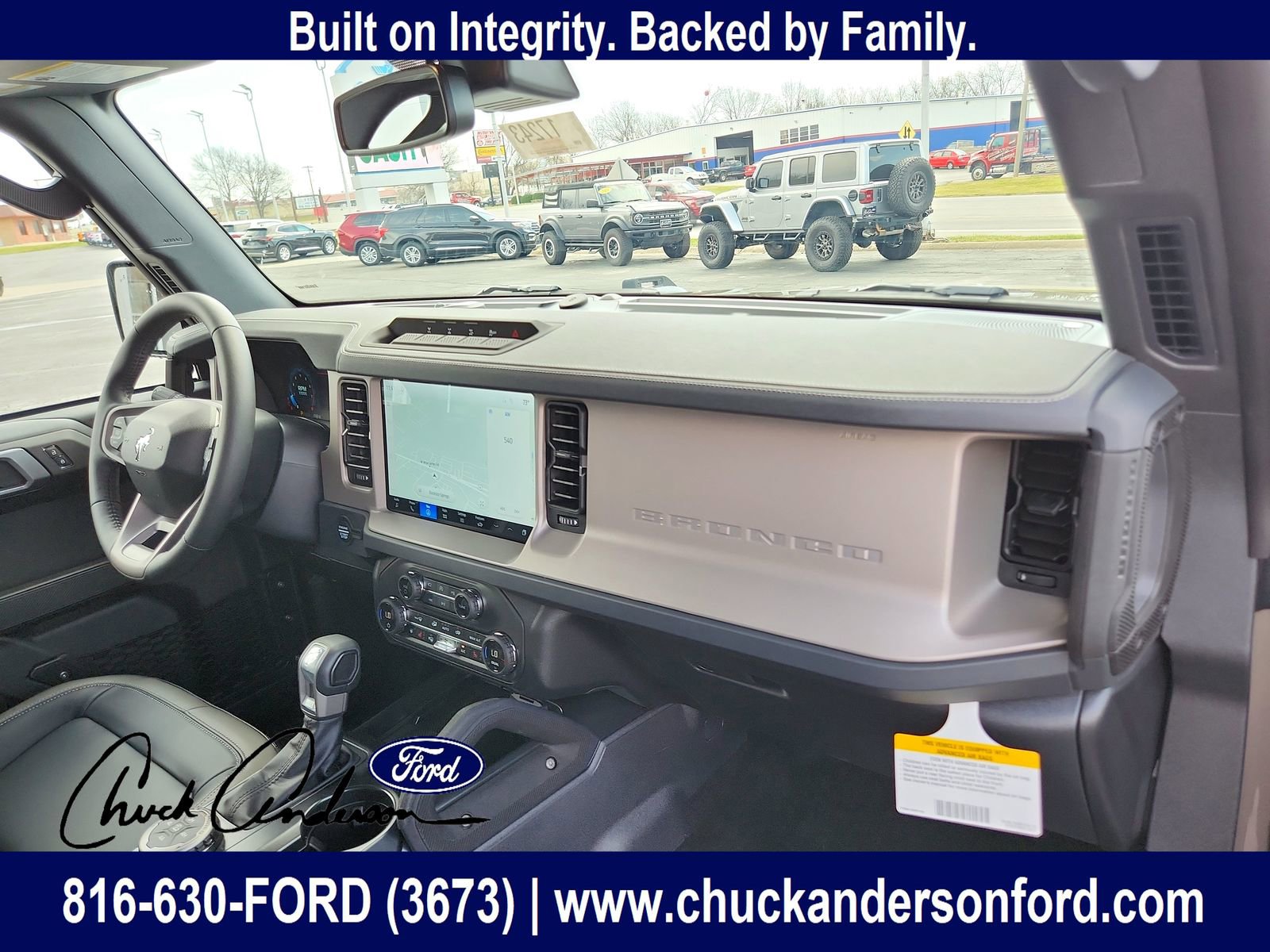 New 2026 Ford Bronco Outer Banks AWD/4WD image 26