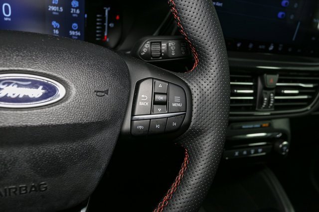 Used 2023 Ford Escape ST-Line w/ Tech Pack #1 image 32