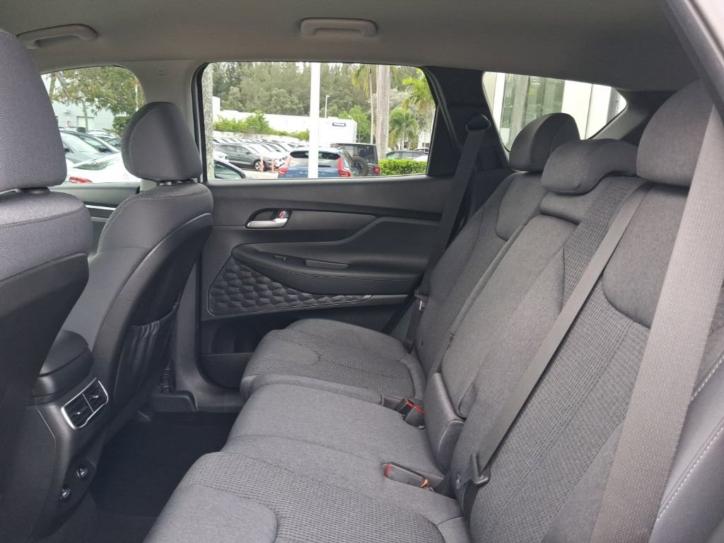 Used 2023 Hyundai Santa Fe SEL image 7