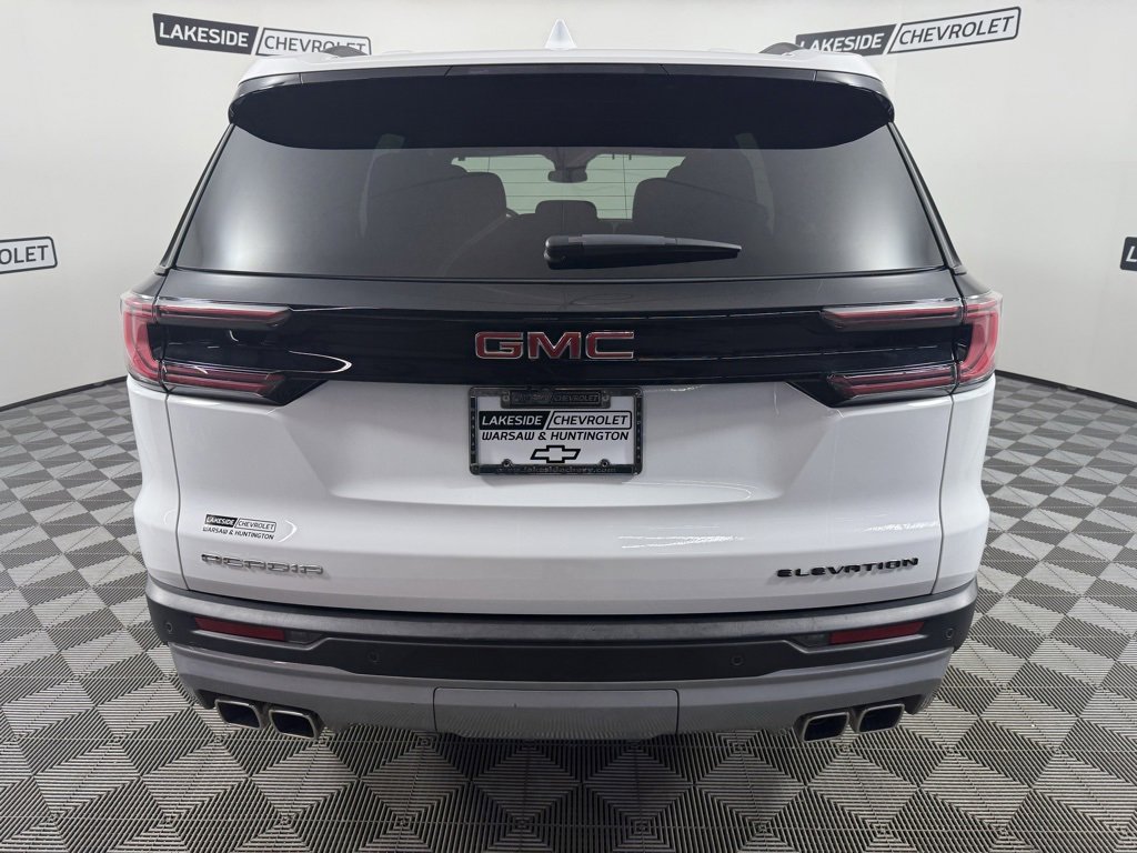 Used 2025 GMC Acadia Elevation image 5