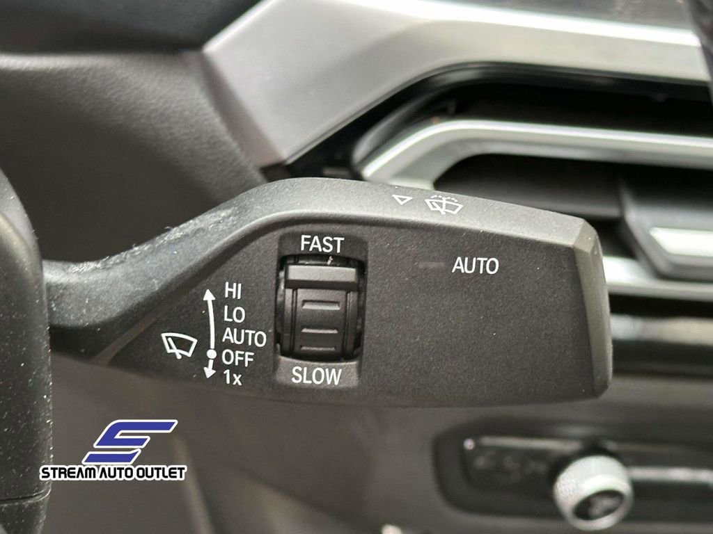 Used 2024 BMW 330i xDrive Sedan image 24