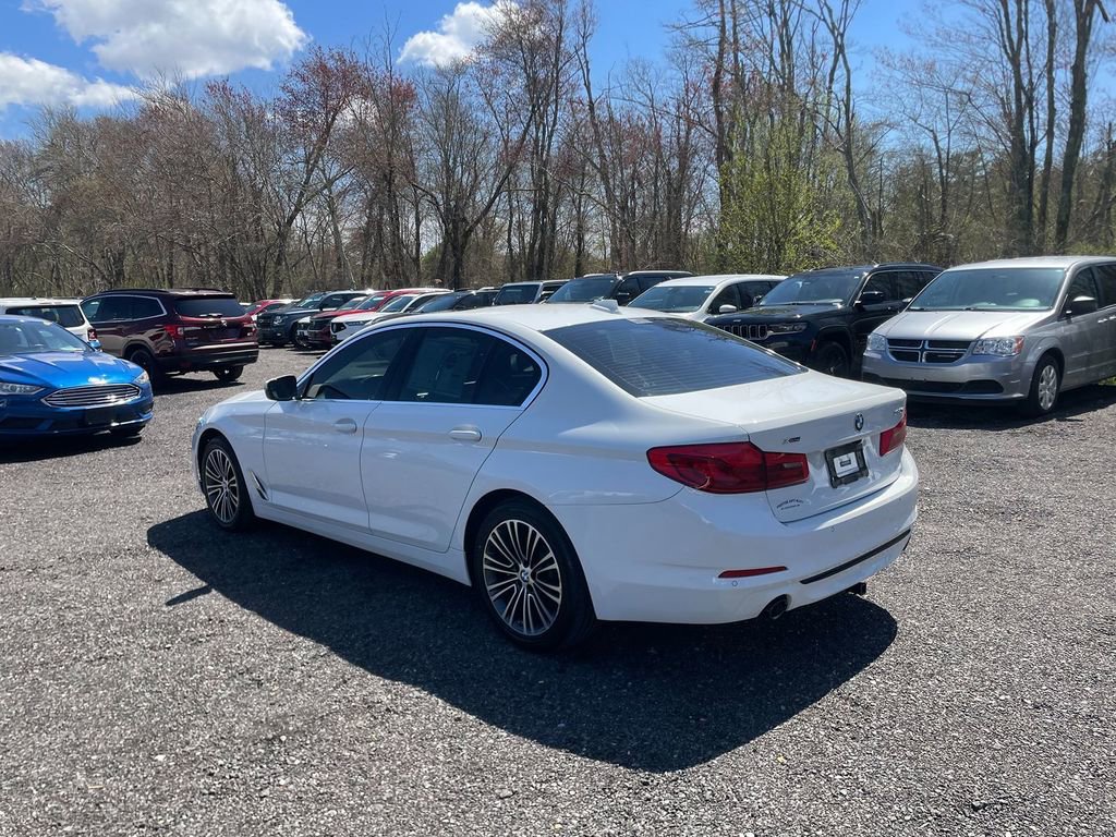 Used 2020 BMW 530i xDrive w/ Convenience Package AWD/4WD image 8