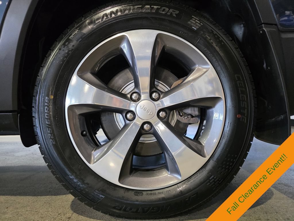 Used 2020 Jeep Cherokee Limited AWD/4WD image 27