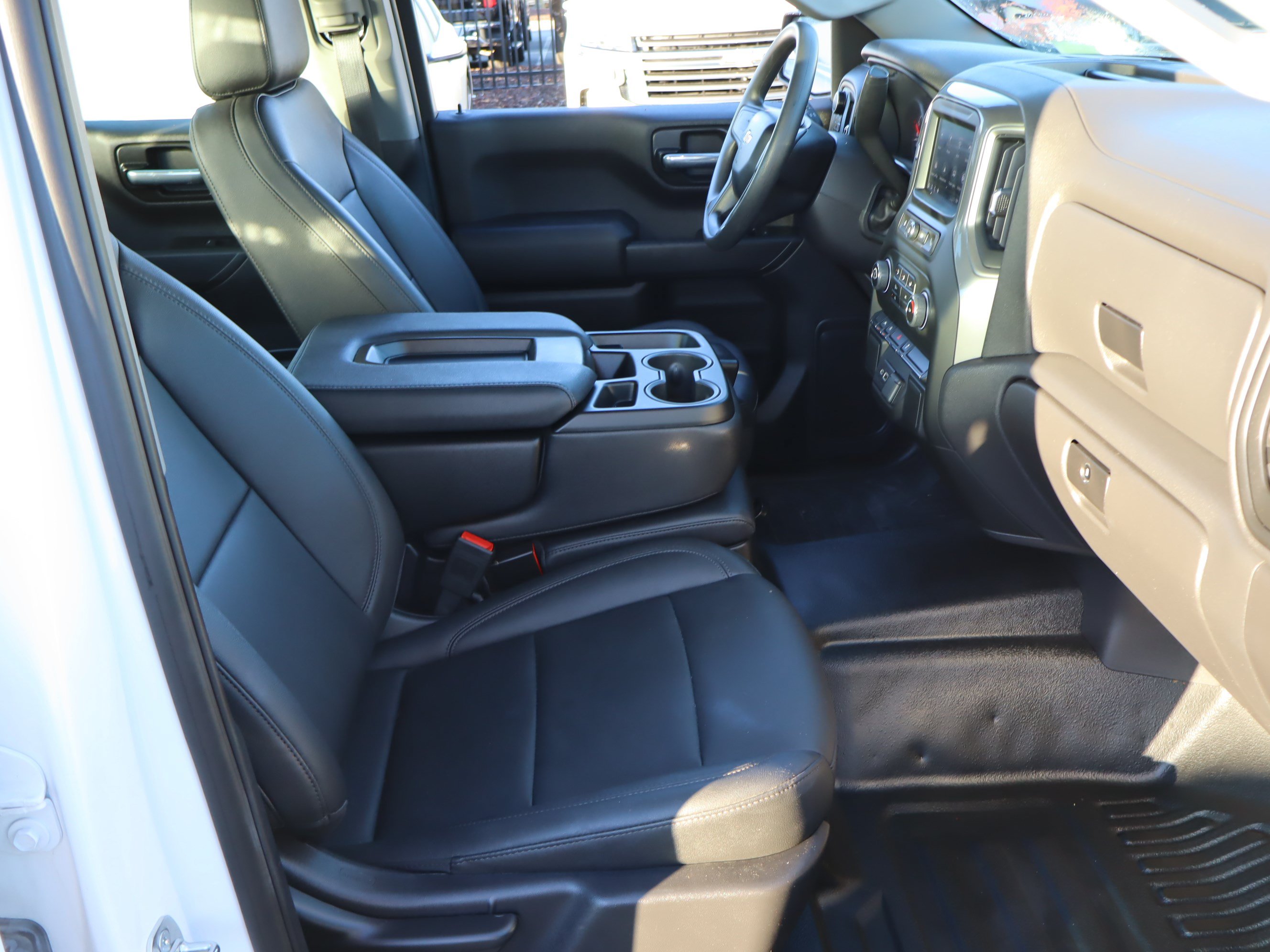 Used 2024 Chevrolet Silverado 1500 W/T w/ Trailering Package AWD/4WD image 35