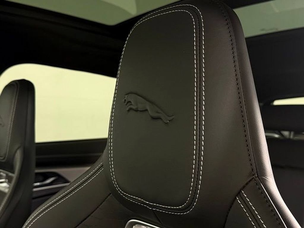 New 2026 Jaguar F-PACE R-Dynamic S AWD/4WD image 31