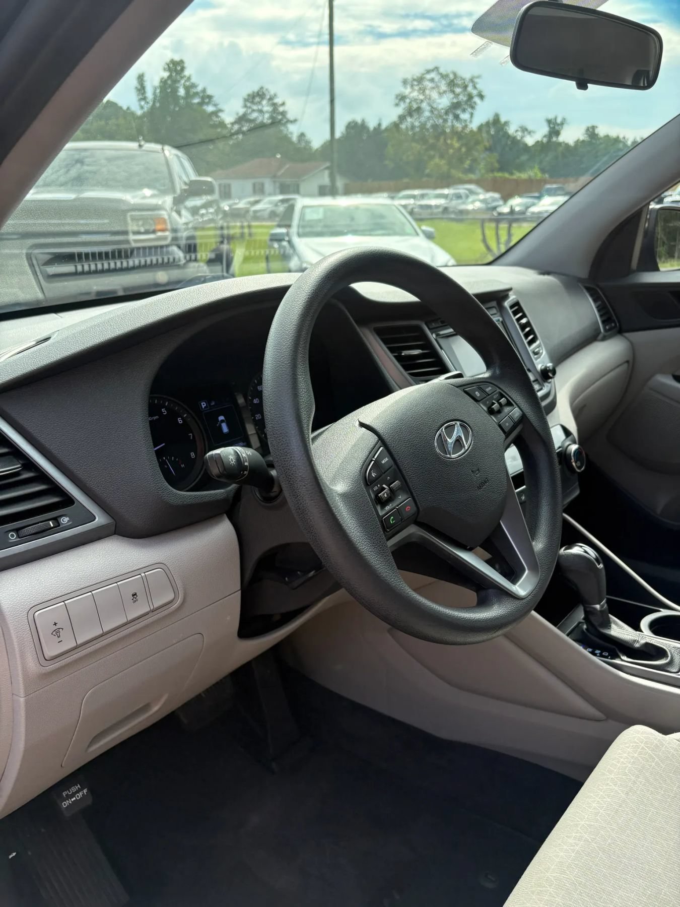 Used 2016 Hyundai Tucson SE FWD image 14