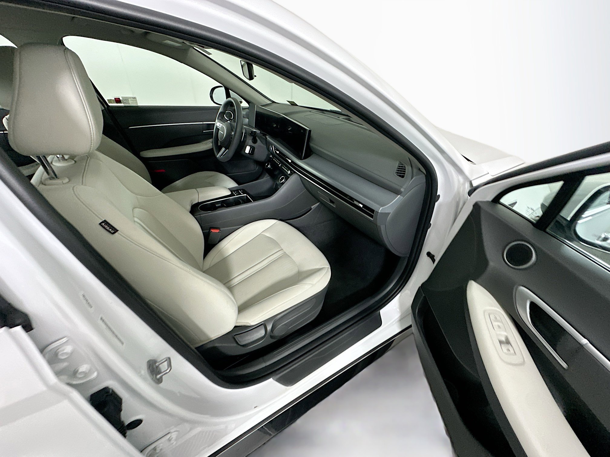 Used 2025 Hyundai Sonata SEL image 29