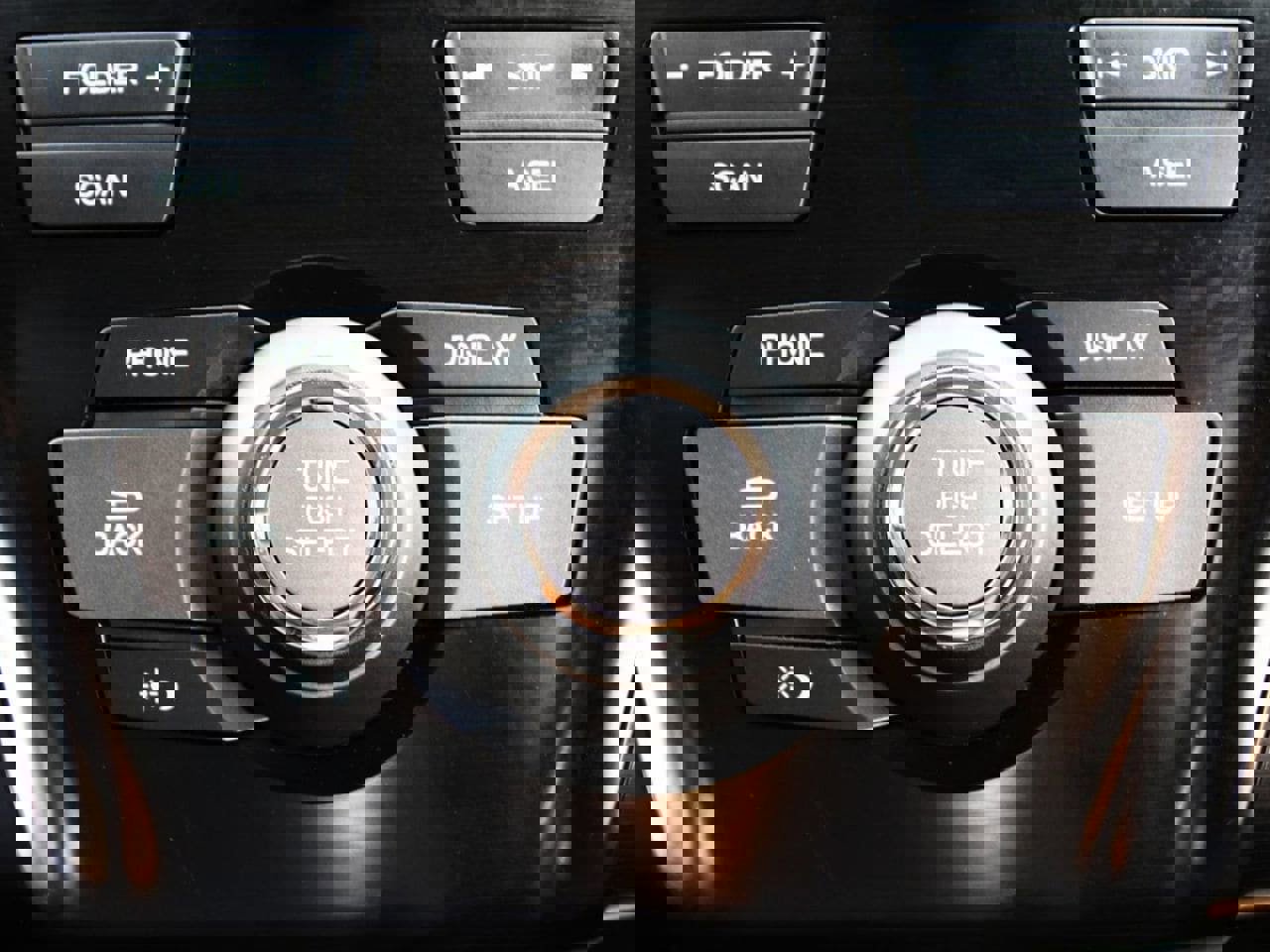 Used 2020 Acura ILX w/ Premium Package image 17