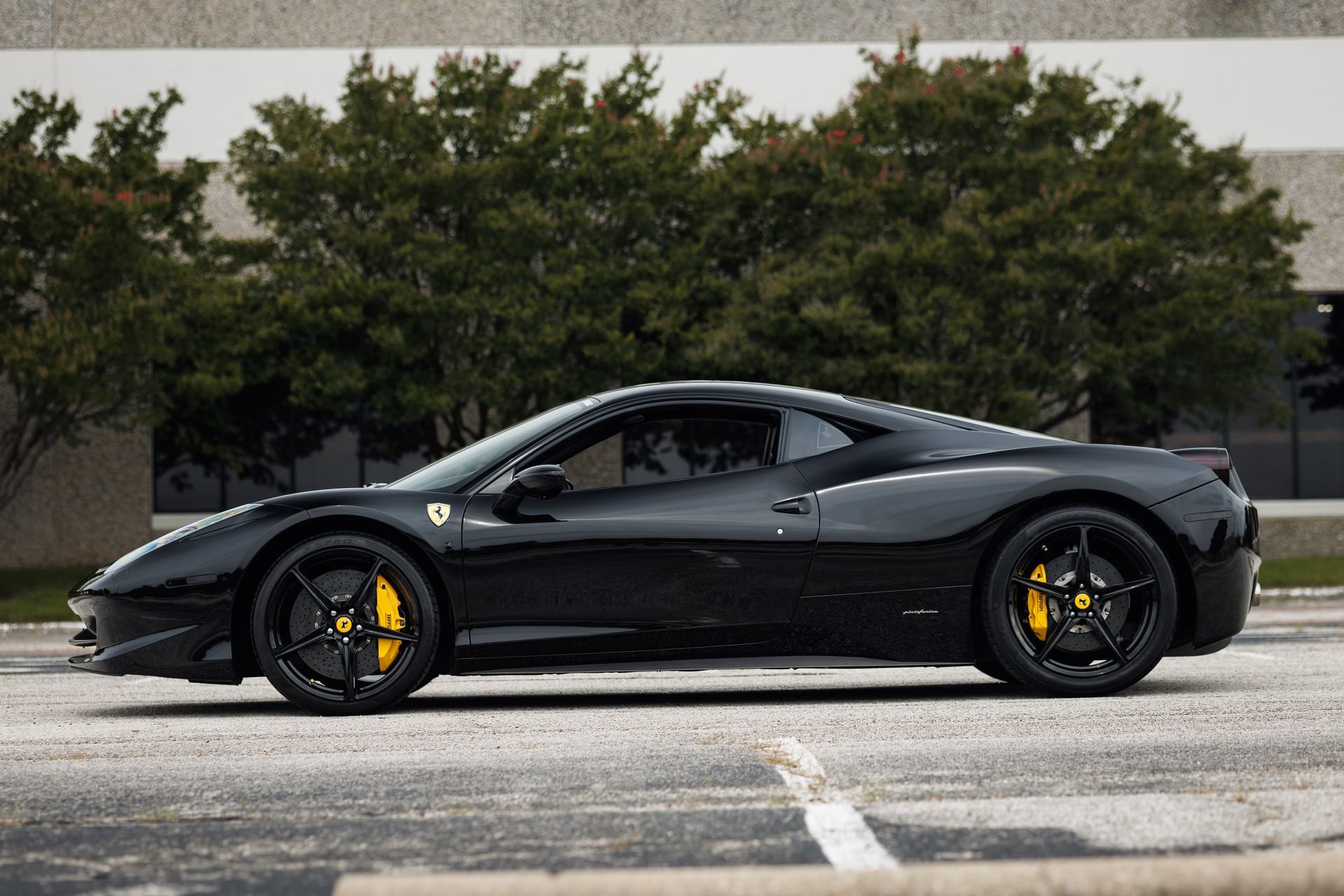 Used 2012 Ferrari 458 Italia Coupe RWD image 22