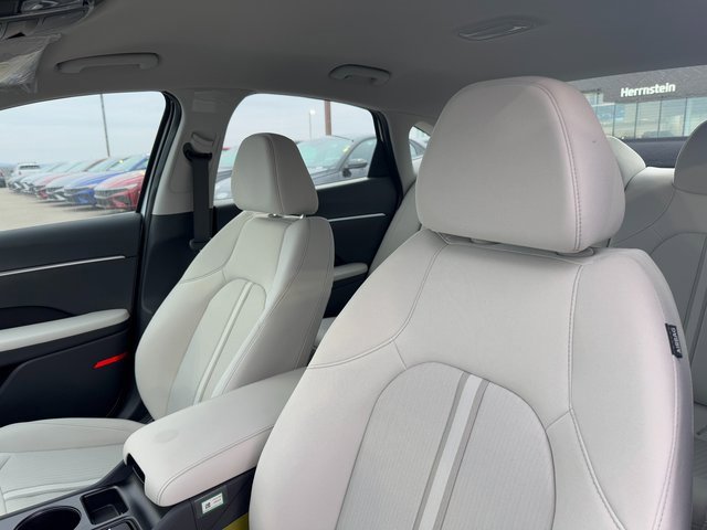 New 2025 Hyundai Sonata SE image 21