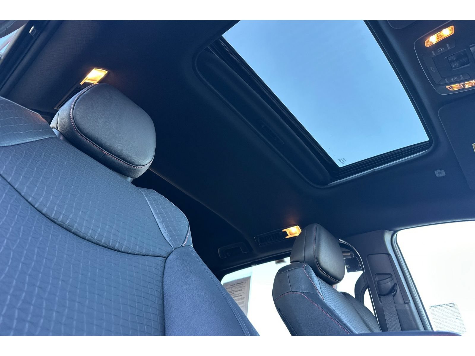 Used 2026 Toyota Sienna XSE AWD/4WD image 19