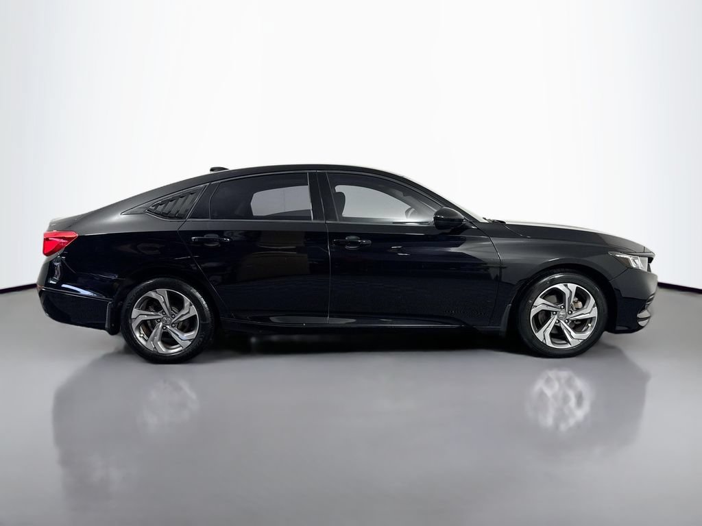 Used 2018 Honda Accord EX image 4