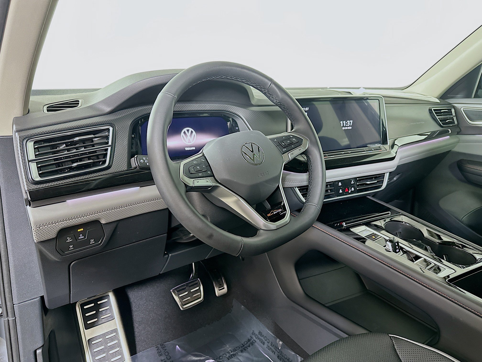 New 2026 Volkswagen Atlas Peak Edition AWD/4WD image 9