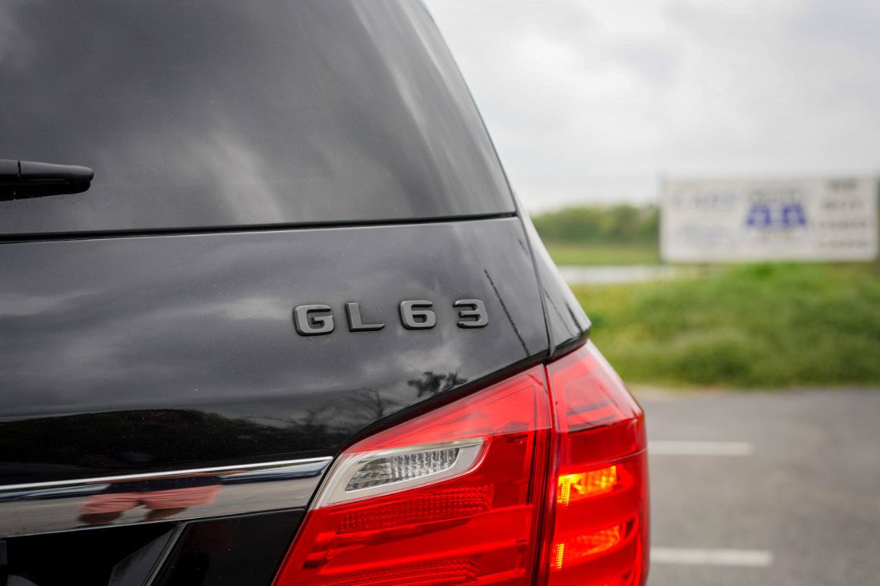 Used 2014 Mercedes-Benz GL 63 AMG 4MATIC image 7