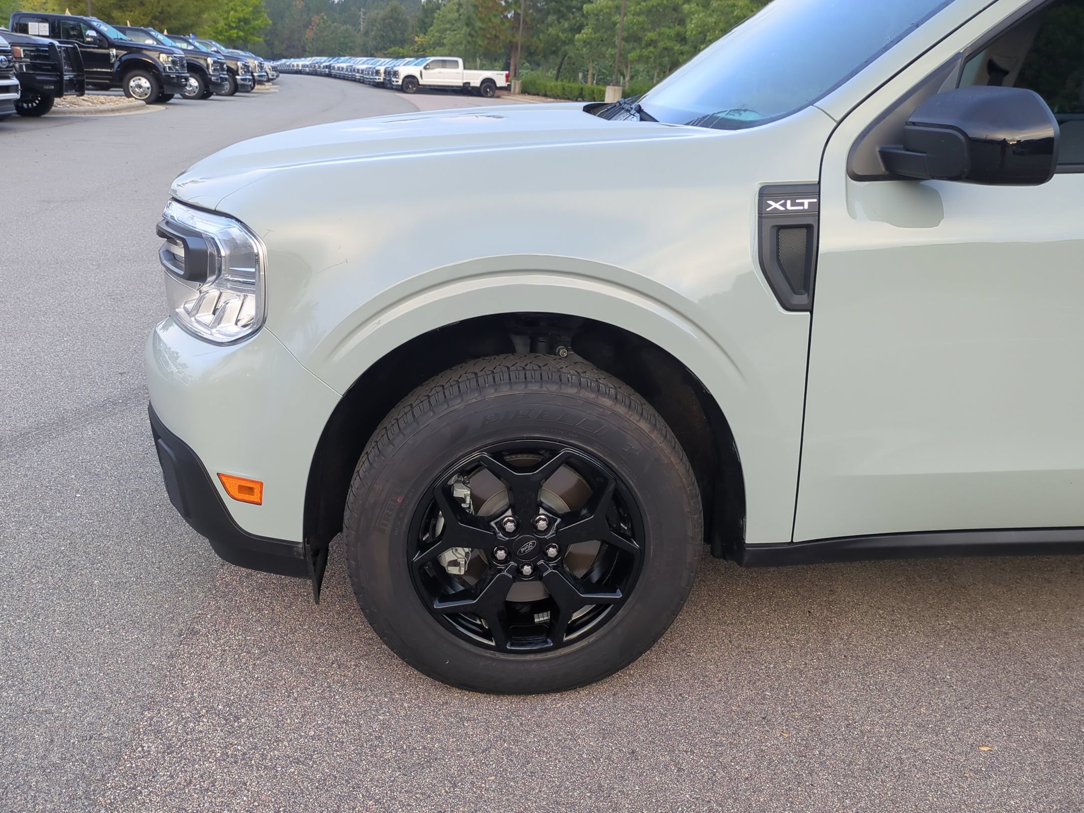 Certified 2024 Ford Maverick XLT w/ XLT Luxury Package AWD/4WD image 11