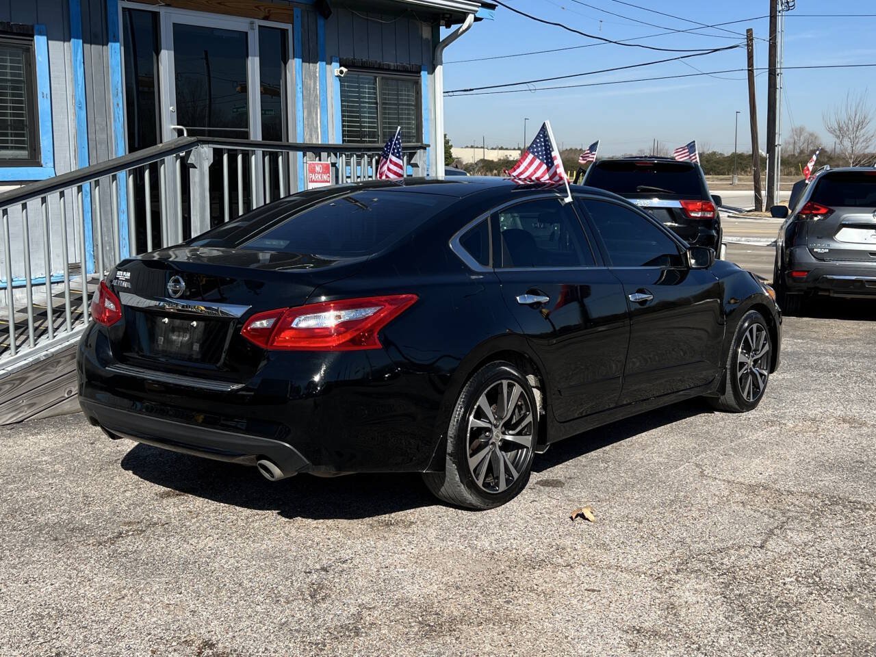 Used 2017 Nissan Altima 2.5 S w/ Power Driver Seat Package FWD image 6