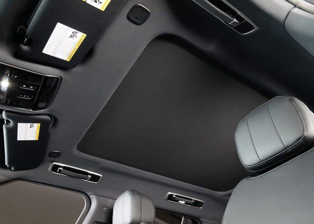 New 2025 Land Rover Range Rover SE image 20