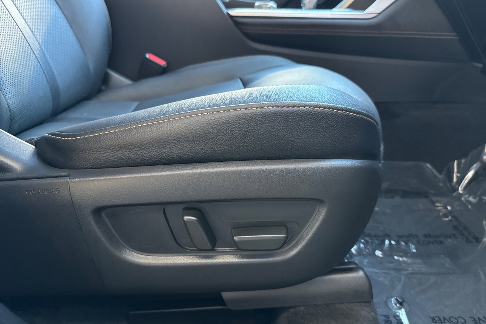 Used 2024 MAZDA CX-90 Plug-In Hybrid w/ Preferred image 24