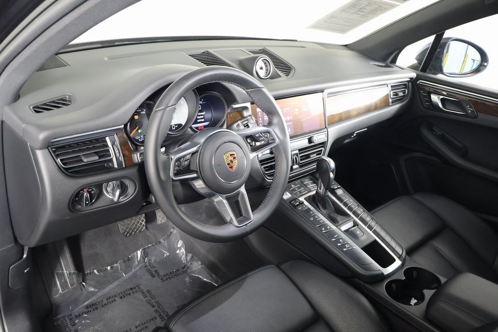 Used 2021 Porsche Macan S AWD/4WD image 7