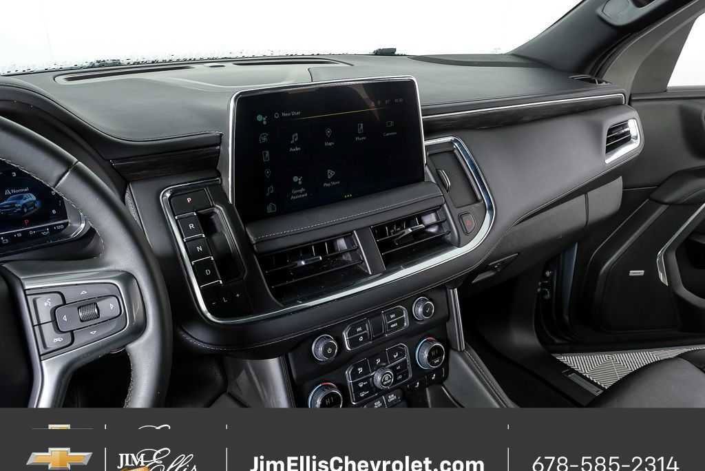 Certified 2024 Chevrolet Suburban LT RWD image 14
