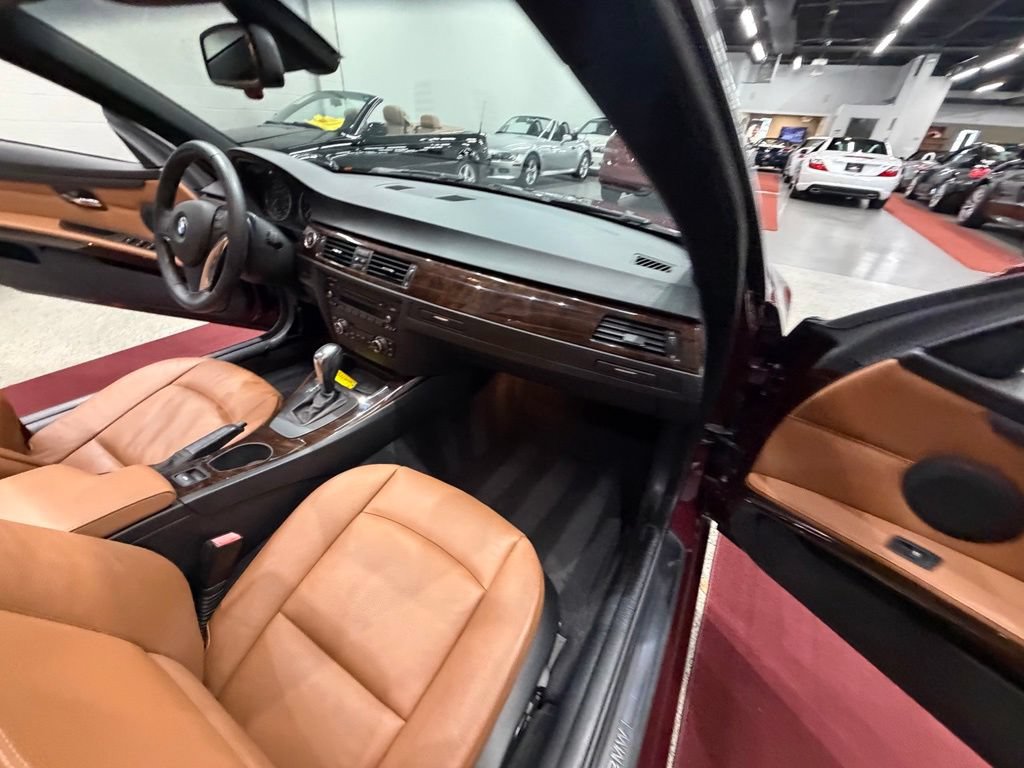 Used 2010 BMW 328i Convertible RWD image 29