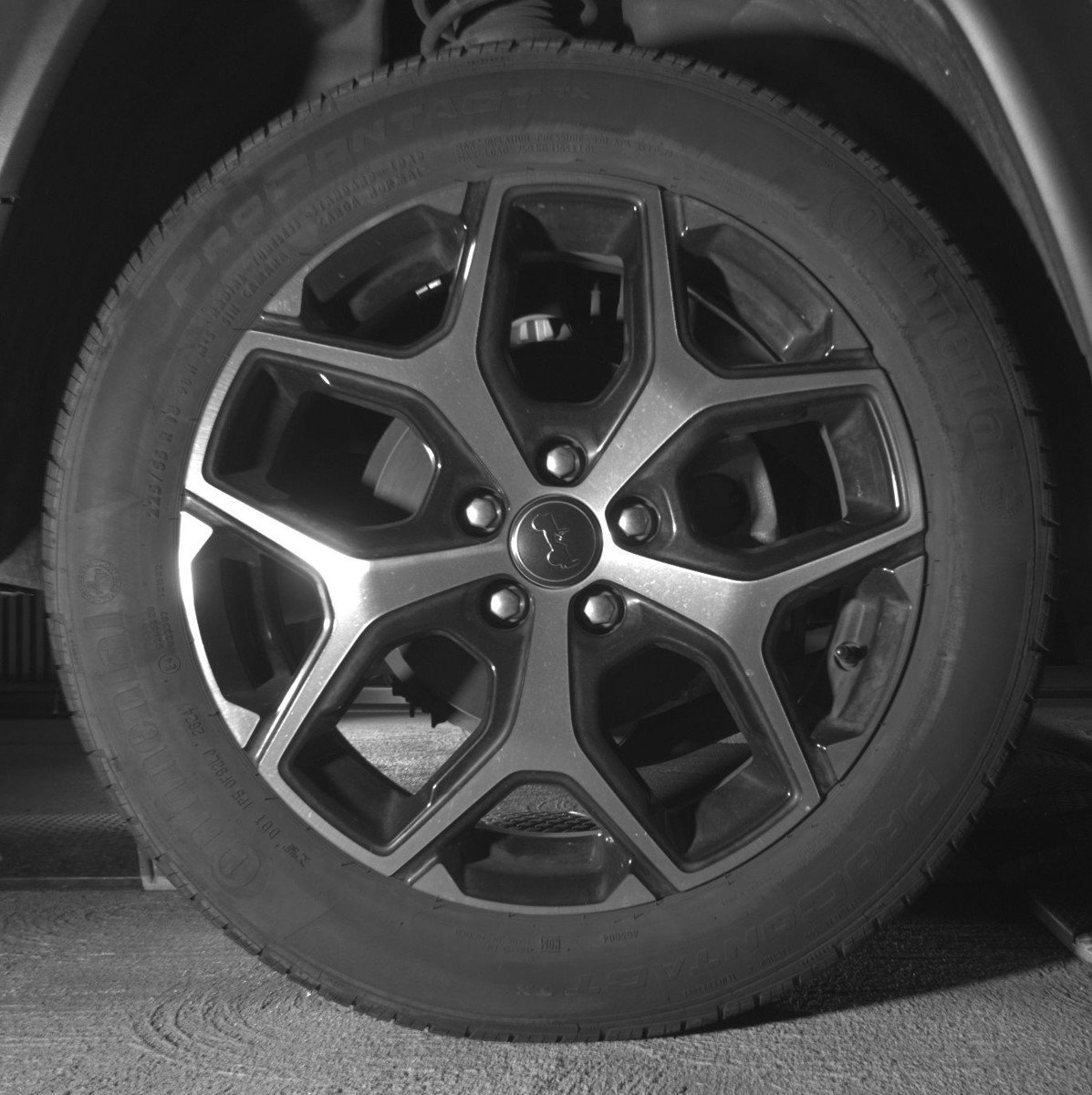 Used 2025 Jeep Compass Limited image 15