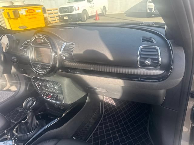 Used 2016 MINI Cooper Clubman FWD image 15