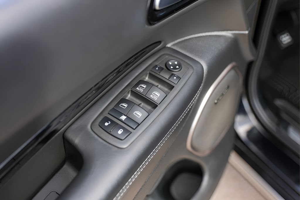 Used 2022 Dodge Durango Citadel RWD image 21