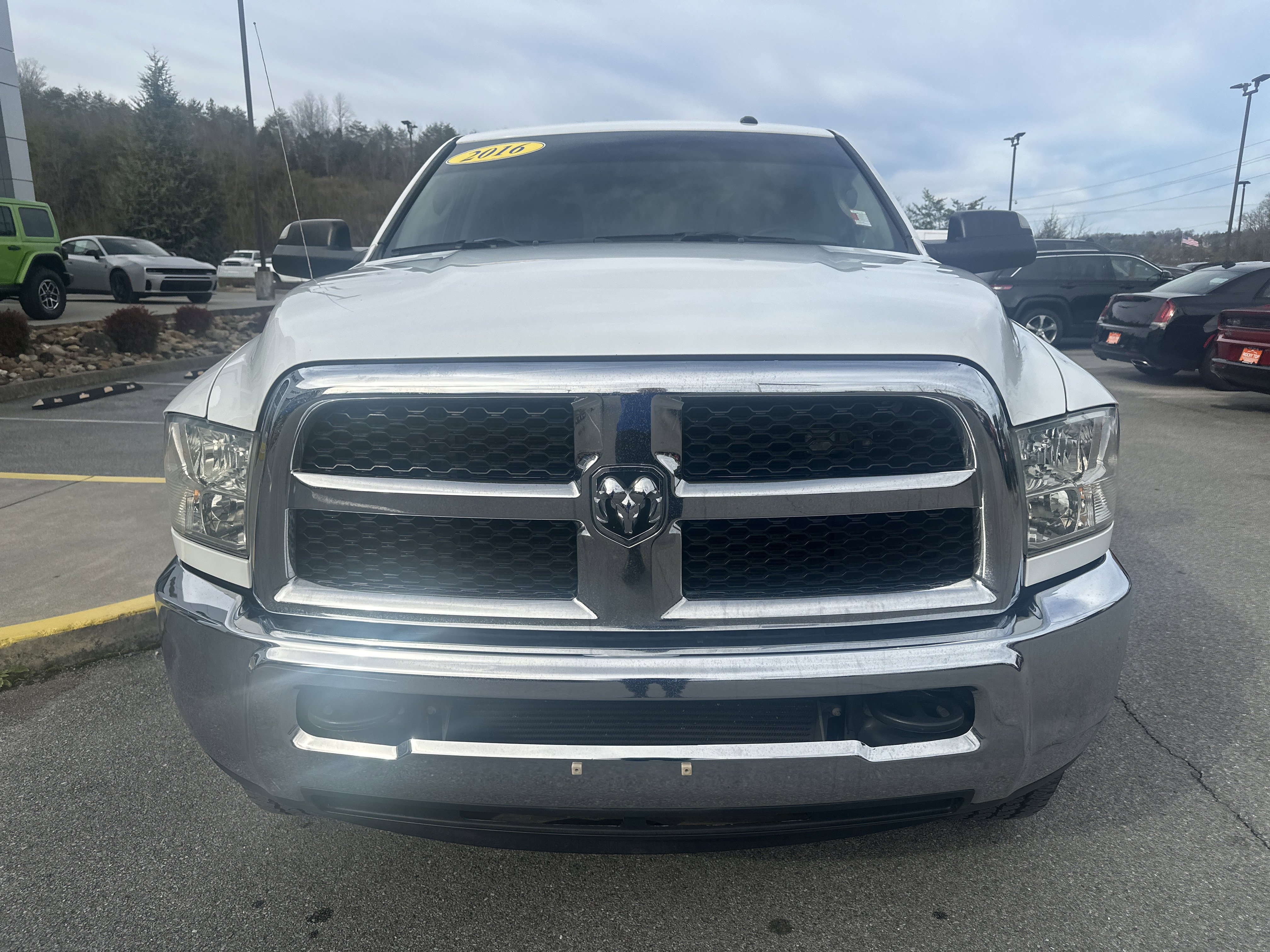 Used 2016 RAM 2500 Tradesman w/ Chrome Appearance Group image 3